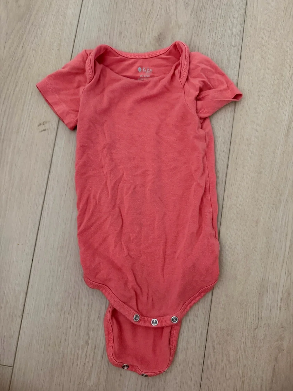 Kyte Baby 6-12 months Onesie